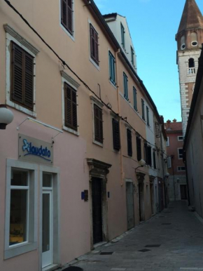 Apartments by the sea Zadar - 14845